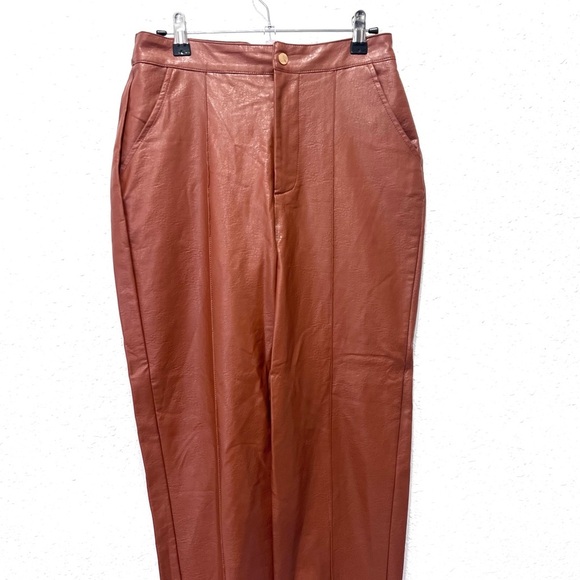 Nasty Gal faux leather Rust Joggers 2 - Picture 5 of 6